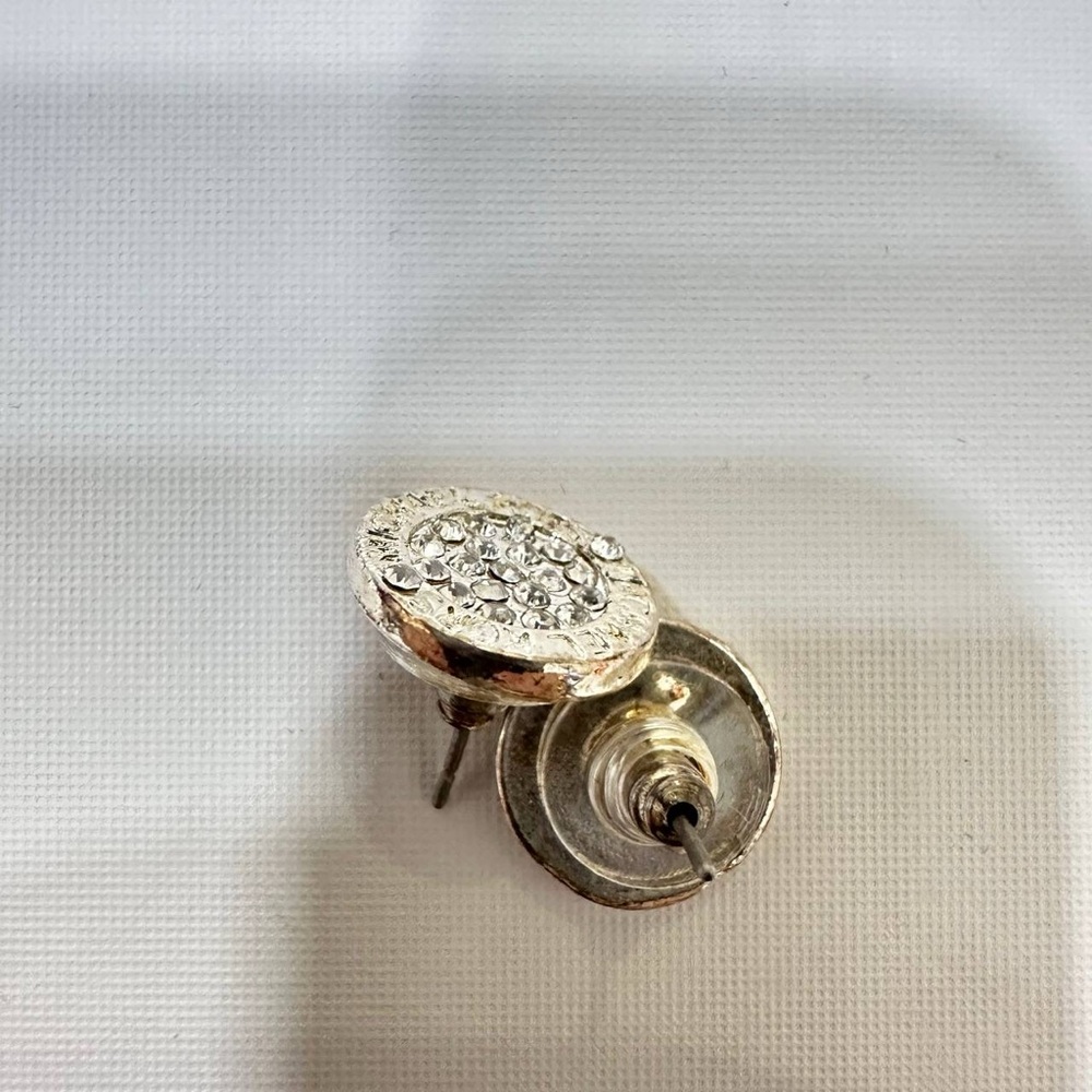 New Michael Kors crystal Button Earrings - Picture 2 of 2